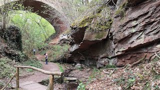 Unterwegs in der Seltenbachschlucht Seltenbach in Klingenberg am Main Landkreis Miltenberg Bayern [upl. by Suqram]