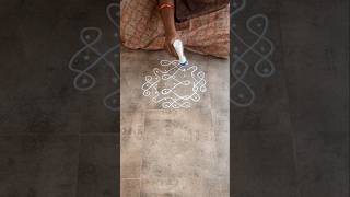 Daily simple easy sikku kolam  marapachi bommaishorts [upl. by Ase]