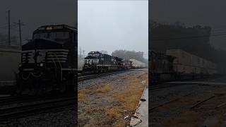 Super Rainy Duo quotRollin UP mtnquot HUGE LOUD HORN Norfolk Southern 3625  283 rider22 [upl. by Ahsilaf]