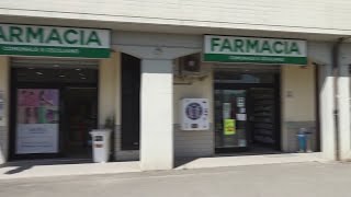 Otto defibrillatori per le farmacie comunali [upl. by Dnalerb]