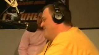 Billy Gardell stops in for a visit and plays Sing Along [upl. by Esorlatsyrc]