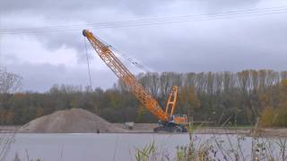 Liebherr  HS 8300 HD Hydraulic Duty Cycle Crawler Crane [upl. by Trutko]