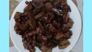 Pork dinuguan with green papaya dinardaraan in ilocano Ilocano recipe vlog022 [upl. by Gwenette43]