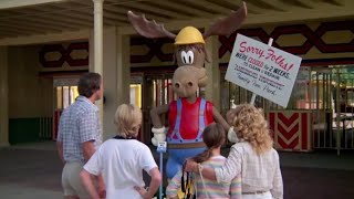 Walley World scene  quotNational Lampoons Vacationquot Chevy Chase 1983 [upl. by Ennagrom]