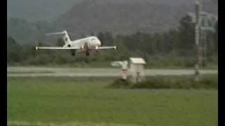 SAS DC 9 takeoff and short field landing Værnes 1996 [upl. by Oberheim]