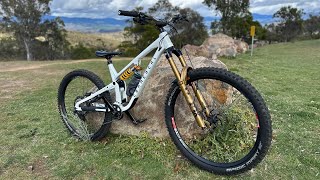 Commencal META SX V5 Pure White in PODIUM GOLD FOX 38 NBD [upl. by Eelyram676]