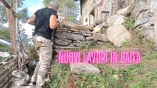 Muro in pietra a secco – Scavo pavimento della stalla  Baita in montagna n17 [upl. by Sinnej]