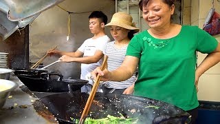 UNREAL Vietnamese Street Food Tour  BEST Hanoi Food Guide 3 MUSTTRY Street Foods in Vietnam 2018 [upl. by Tneicniv235]