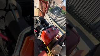 kubota e2000f lawnmower  zitmaaier  aufsithmaher [upl. by Soirtemed554]