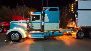 Kenworth W900 Fleenor Bros [upl. by Torbert]