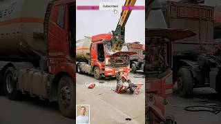 The work manager did not give the excavator driver his wages shortsfeed excavotor excavator [upl. by Lienet114]