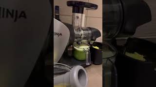 The BEST green juice recipe [upl. by Naivaf656]