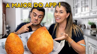 PEDIMOS A MAIOR COXINHA DO DELIVERY [upl. by Harahs]