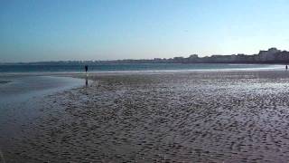 Grande Marée SaintMalo  Vidéo commentée Marée descendante au fort national [upl. by Hewart]