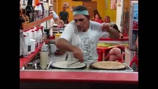 Crazy Crepes man quotJulioquot Mallorca Alcudia 2016 [upl. by Joost62]