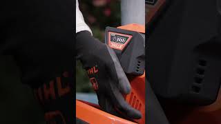 Come preparare le siepi allarrivo dellinverno con STIHL [upl. by Adiesirb]