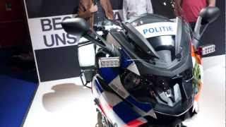 Nieuwe BMW Politie Motor Bij De Motorbeurs [upl. by Clea]