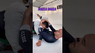 TRIANGLE À PARTIR DE LA GARDE FERMÉE 🔐✅ lutalivre jjb bjj mma ufc [upl. by Sidonnie516]