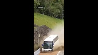 Skilful bus driver saves 45 passengers when breaks fail [upl. by Anatnahs]