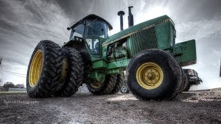 NEW TRACTOR and Chisel Plowing  John Deere 4640 [upl. by Enreval505]