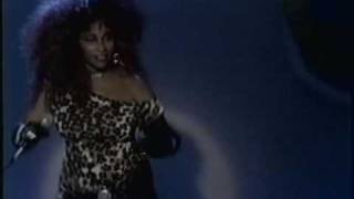 Chaka Khan Aint Nobody rare 80s performance [upl. by Omiseno]