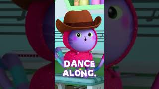 Scoot Your Boots with a DJ Catnip Square Dance  GABBYS DOLLHOUSE [upl. by Boylan]