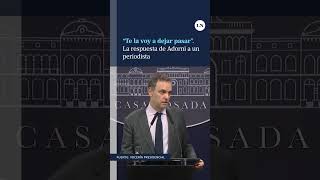 quotComo te aprecio te la voy a dejar pasarquot Adorni se cruzó con un periodista en la conferencia [upl. by Truman]