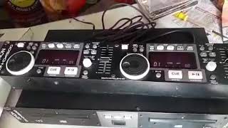 DENON DJ DND4500 Demo Check CD Player Review Old Is Gold CD Player Part 1 [upl. by Jaco]