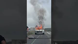 Esta manta apaga incendios en vehículos eléctricos en segundos [upl. by Eolcin943]