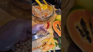 Asiatischer KohlrabiPapaya Salat salad asiafood food recipe newrecipe [upl. by Abbie]