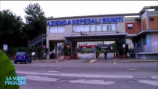 Foggia 23enne muore in ospedale e i parenti aggrediscono i medici  La Volta Buona 10092024 [upl. by Bibi717]