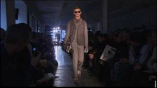 Défilé Homme Kenzo AutomneHiver 201011 [upl. by Kosel101]