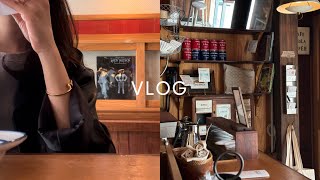 vlog 벚꽃 아래 휴직 일상  연희동 비전스트롤 유어마인드 프로토콜  북촌 시노라 [upl. by Suiravad]