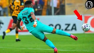 KHUNE SHOWING OFF HIS SKILLS ITUMELENG KHUNE KAIZER CHIEFS DStv PREMIERSHIP [upl. by Leclair]