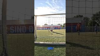 Goalkeeper ❤️ 🧲🧤 training gripmode goalkeeper fußball highlights [upl. by Roley869]