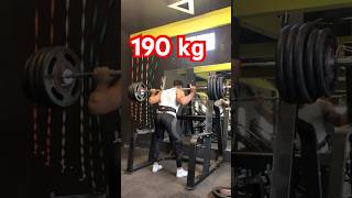 190 kg squat  best exercise for leg muscle mass gain  squatmachine squats squatchallenge leg [upl. by Llevron534]