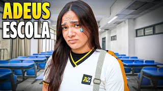 MEU ÚLTIMO DIA DE AULA  TERMINEI A ESCOLA [upl. by Kcid]