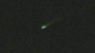 Meteor  Doomsday Halleys Comet Shower  Over Worthing UK [upl. by Suiramed]