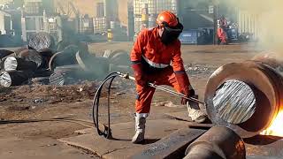 Corte de Rodillos de laminación con soplete de oxicorte y gas CHEMTANE2 [upl. by Nosyrb]