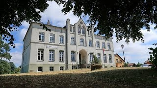 Auf Tour im Hinterland von Kühlungsborn  Gutshaus Altenhagen bei Kröpelin [upl. by Rhiana]