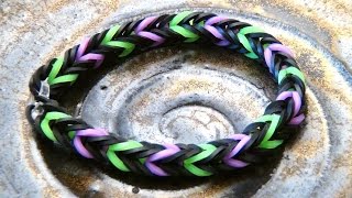 Armband im Fischgrätmuster aus Silikonringen  Anleitung  Einfach  Loom  Herringbone [upl. by Hillie785]