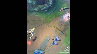 Boi jogando LOL [upl. by Tacklind113]