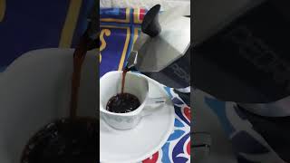 قهوة اسبريسو موكابوت الايطاليه ☕️👌moka pot [upl. by Karol516]