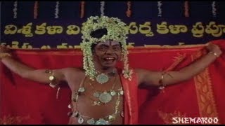 Suthivelu funny concert  Collector Gari Abbai movie scenes  Nageshwar Rao Nagarjuna [upl. by Rod]