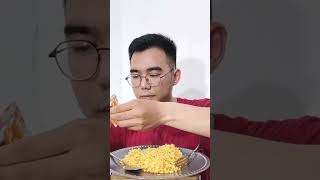 Topping Eggram di Mie Salted Egg saltedeggnoodles nissinramen irvins foodreview mukbang [upl. by Neilla]