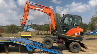 Doosan Dx55W [upl. by Donavon]