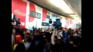 Festa no aeroporto  Sporting CP Taça CERS 2015 [upl. by Alliuqaj]