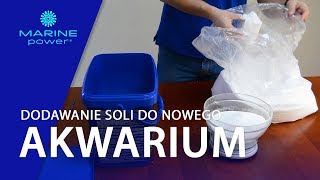 Dodawanie soli do nowego akwarium  Jak założyć akwarium morskie 2 [upl. by Silloh250]