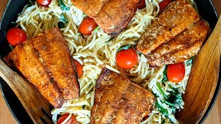 Pâtes Crémeuses au saumon et épinards🍝👌  Recette Facile et Rapide🔝 [upl. by Daisi55]