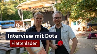 Gegen Ruhm und gegen Rechts – Interview mit Dota Kehr  LZ TV Plattenladen [upl. by Evette]